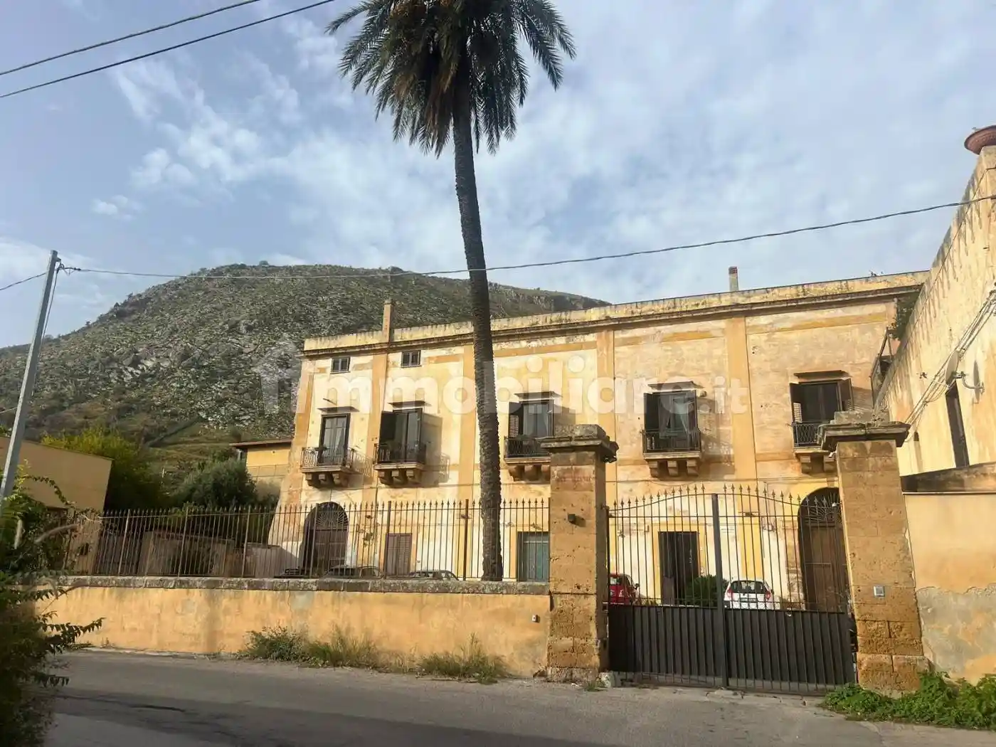 Appartamento in vendita a Palermo