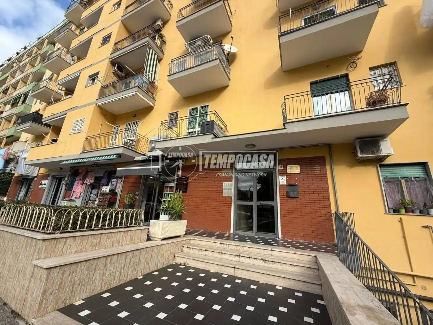 Appartamento in vendita a Napoli