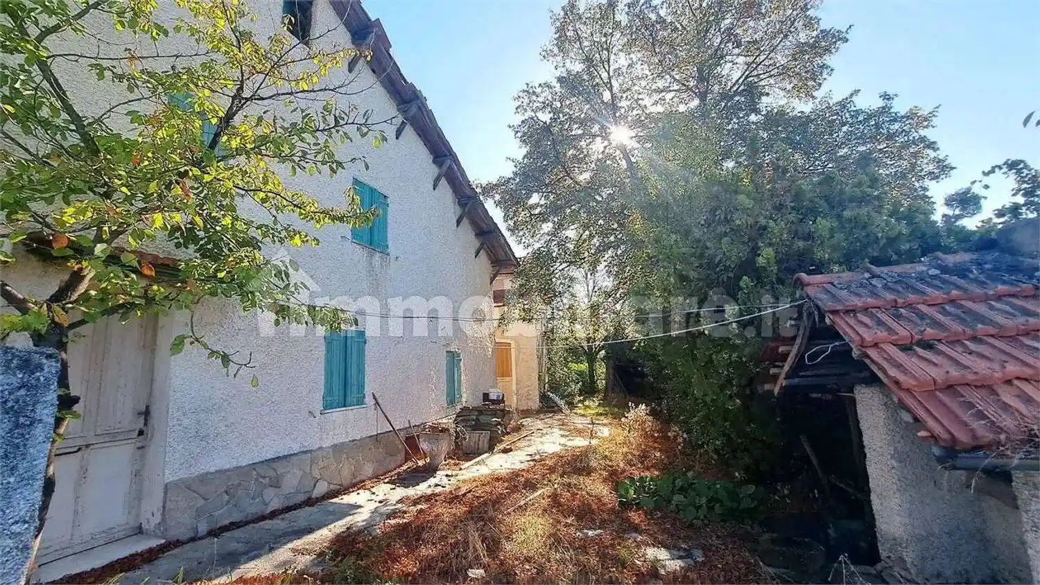 Villa in vendita a Pareto