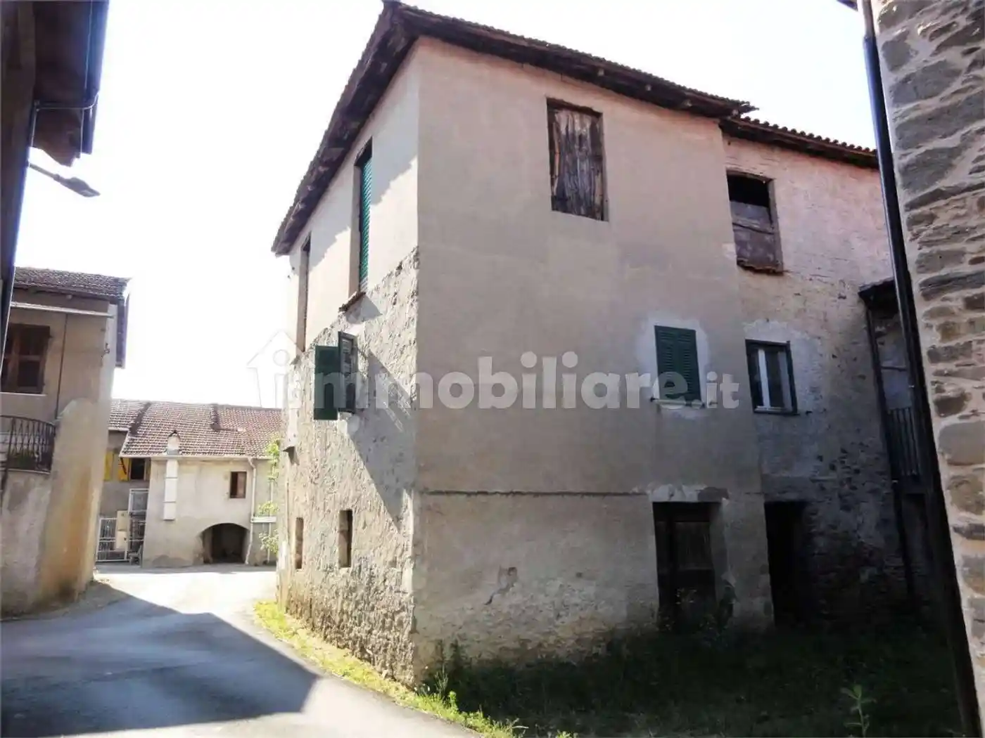 Villa in vendita a Piana Crixia