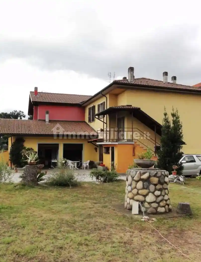 Villa in vendita a Cairo Montenotte