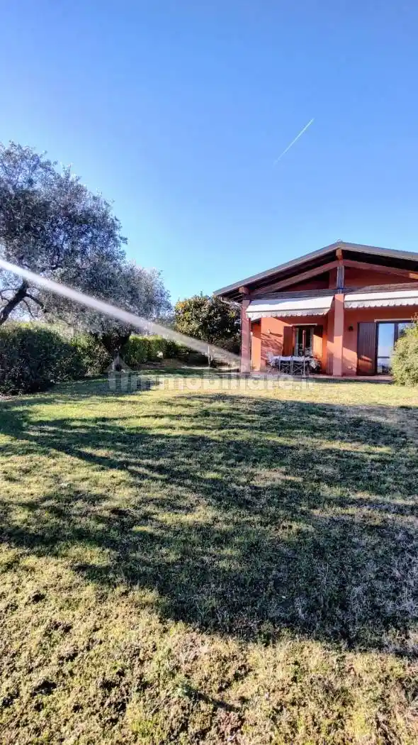 Villetta a schiera in vendita a San Felice del Benaco