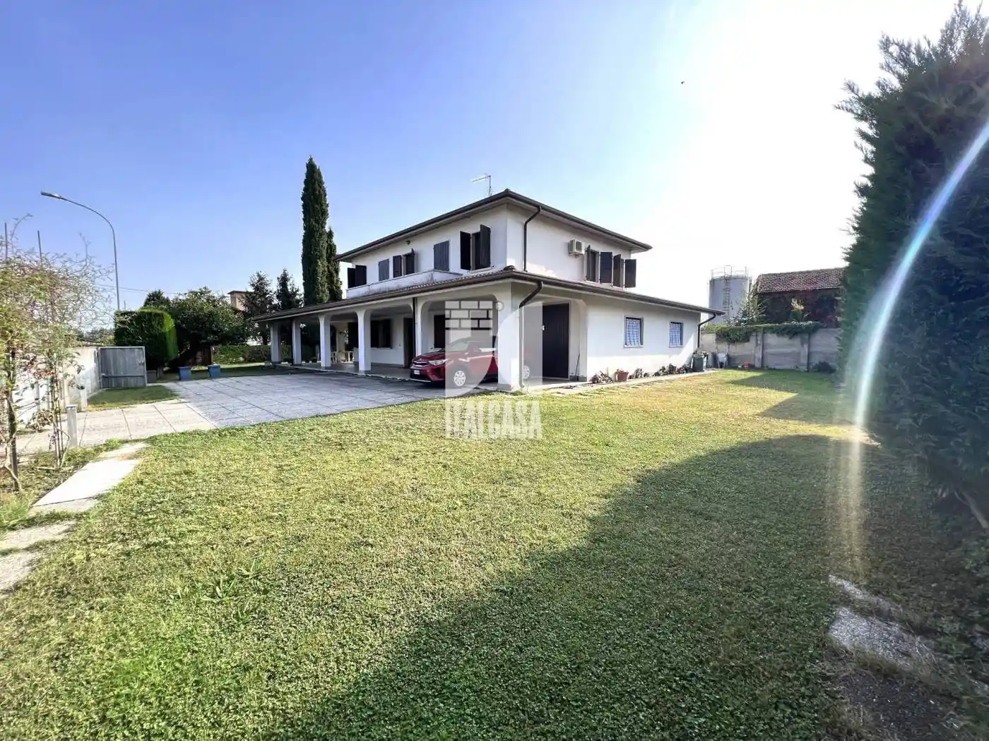 Villa in vendita a Curtatone