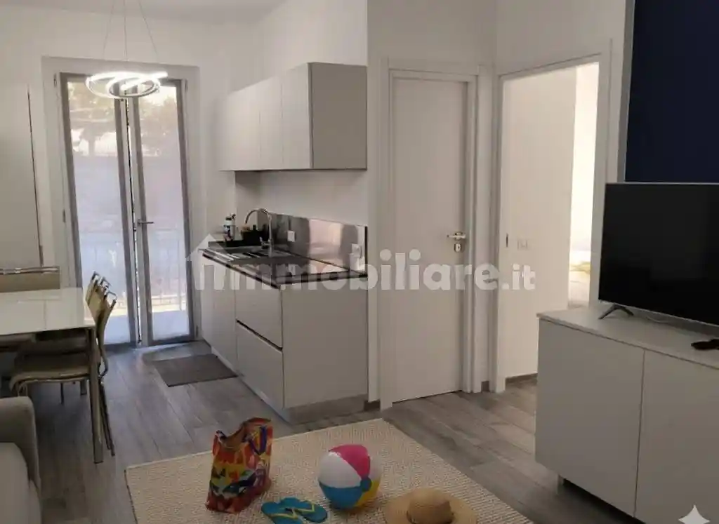 Appartamento in affitto a Costarainera