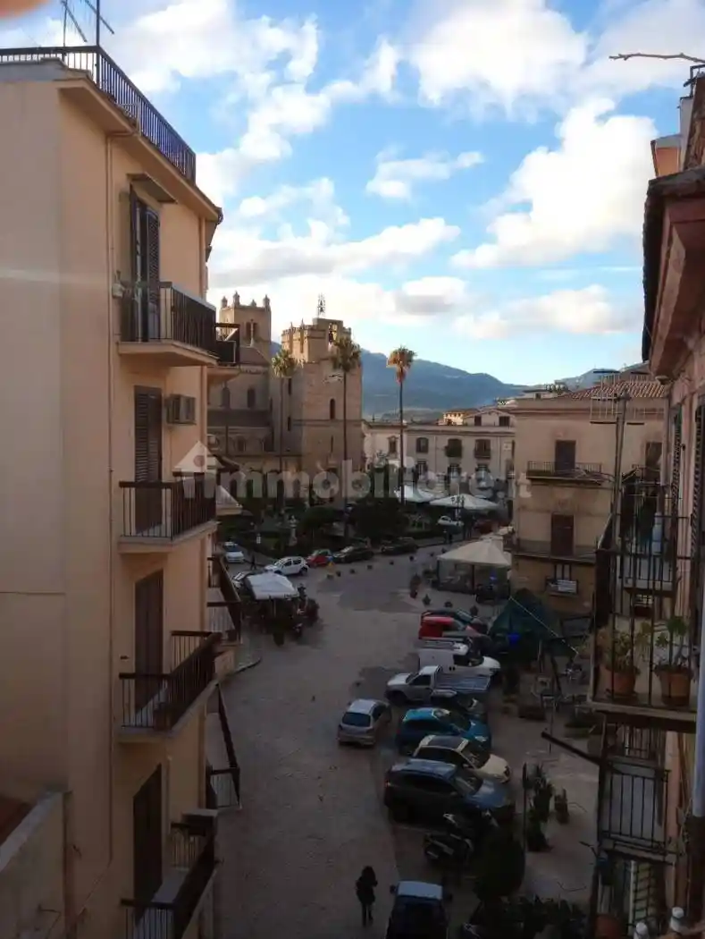 Appartamento in vendita a Monreale