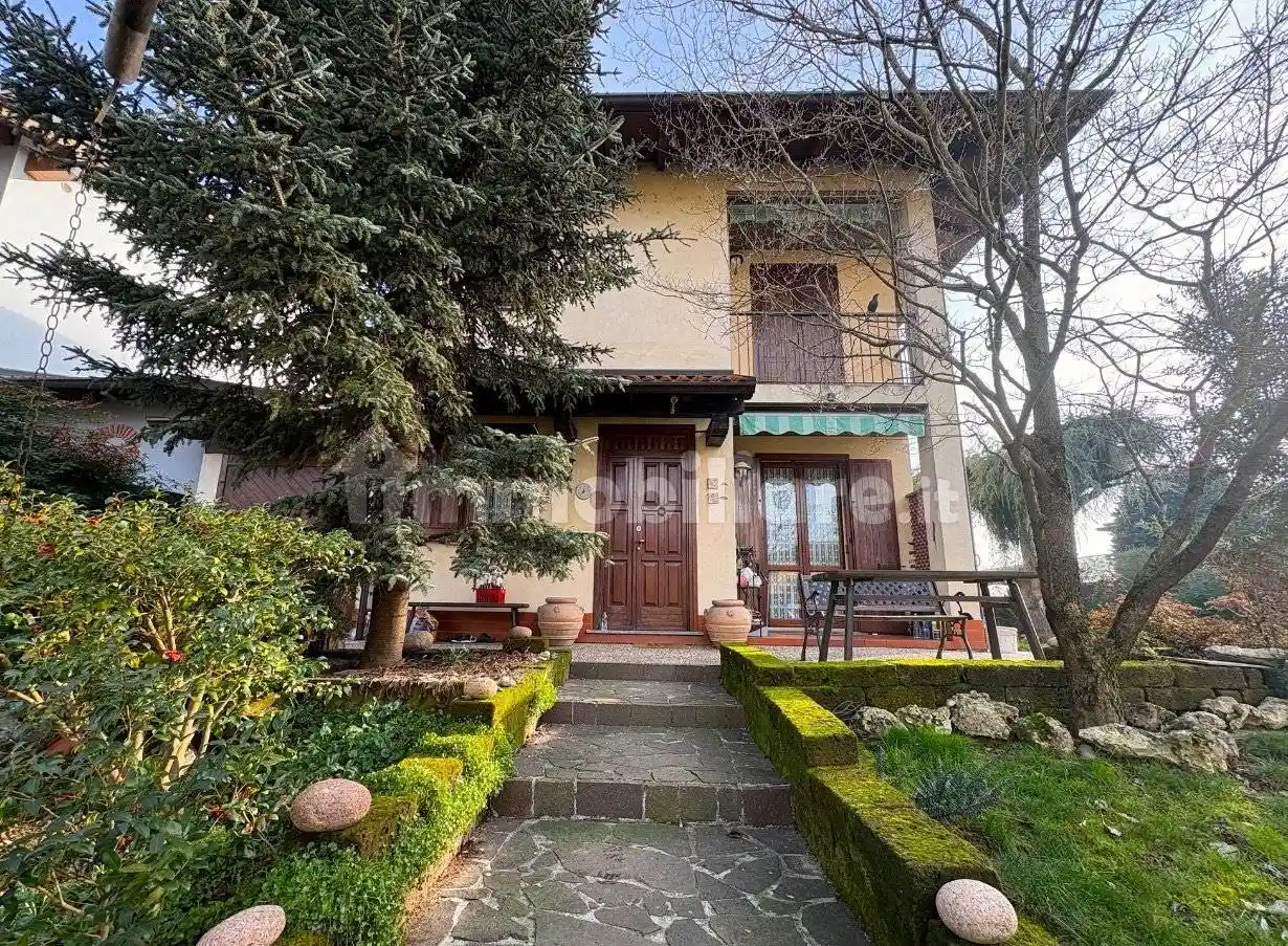 Villa in vendita a Garlasco