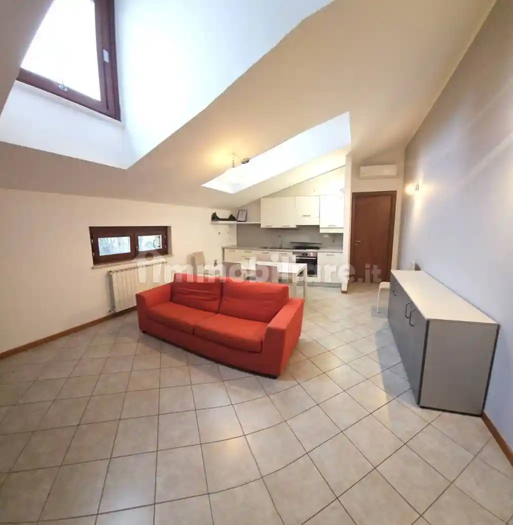 Appartamento in affitto a Cremona