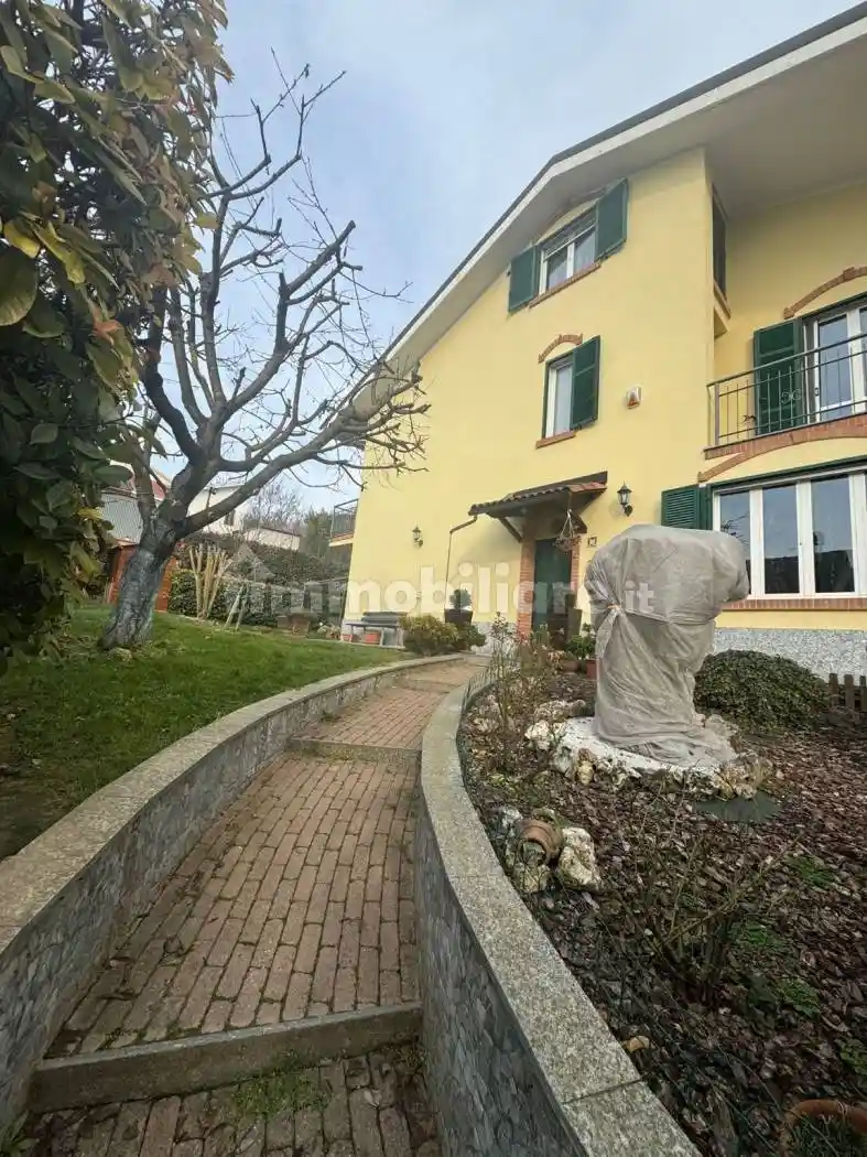 Villa in vendita a Alessandria