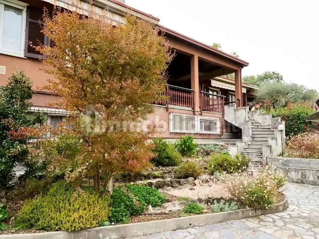 Appartamento in vendita a Varese