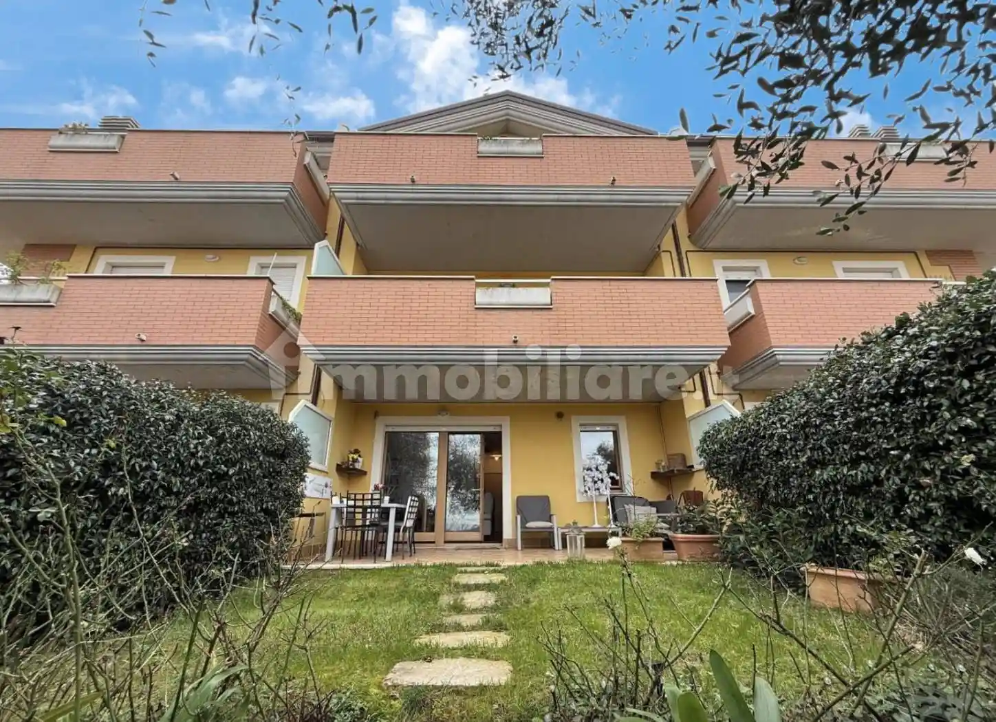 Casa indipendente in vendita a Pescara