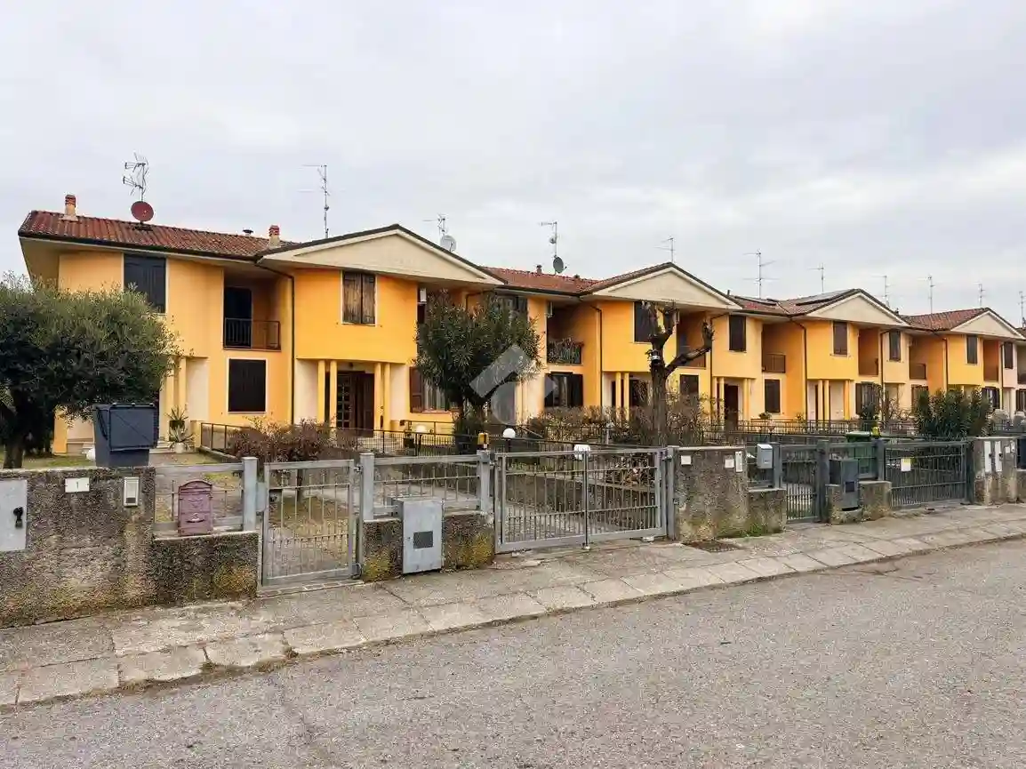 Villetta a schiera - foto 2