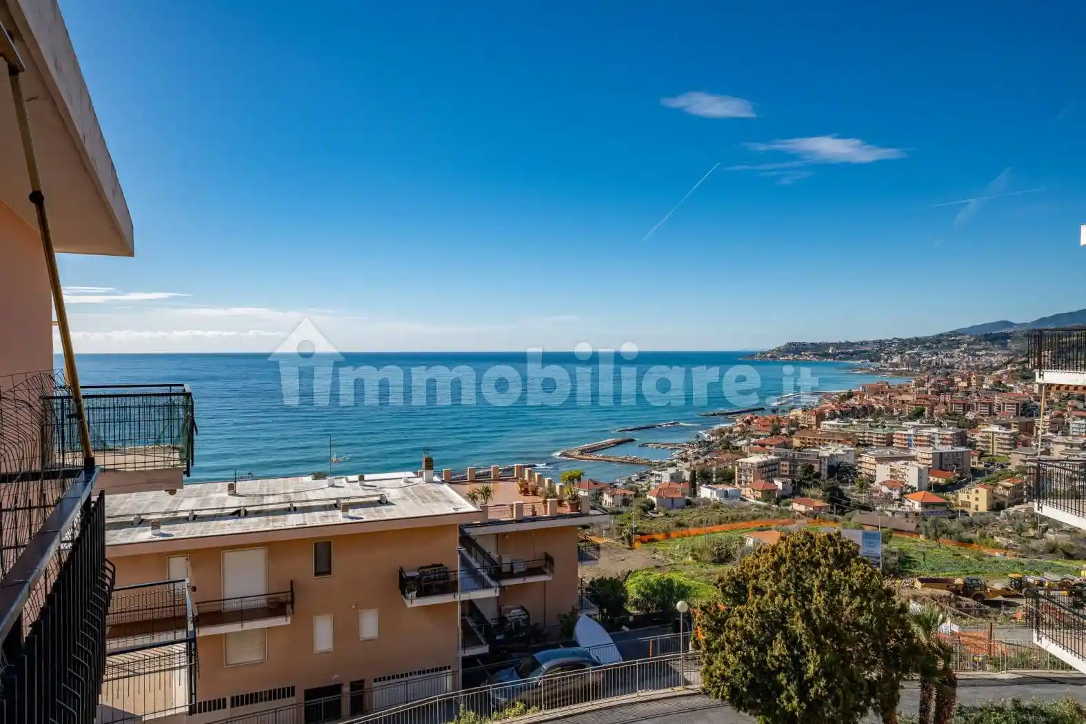 Appartamento in vendita a Santo Stefano al Mare