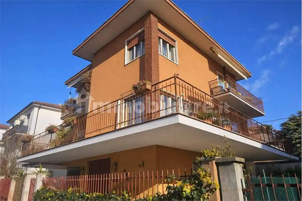 Casa indipendente in vendita a Vicenza