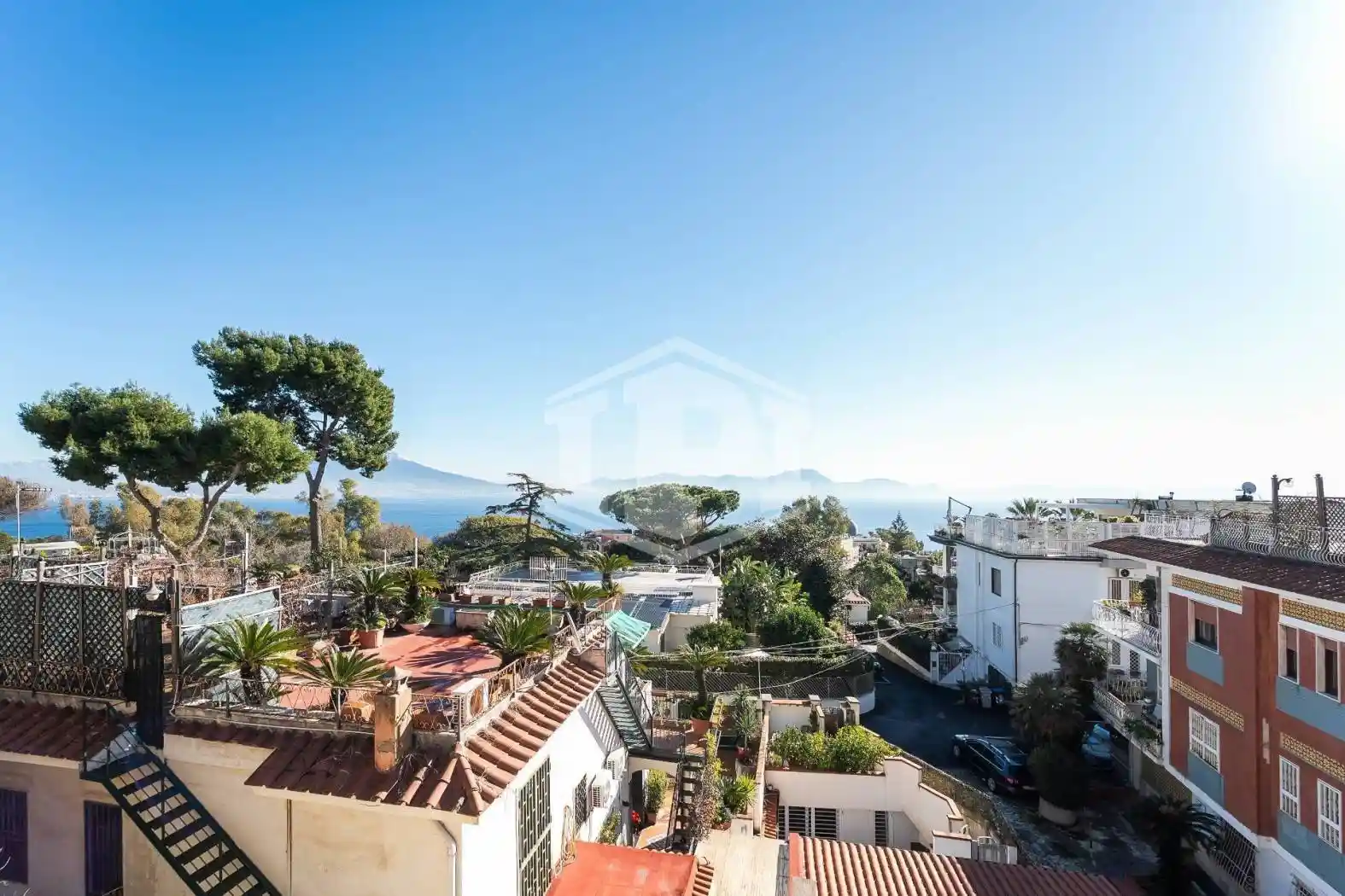 Appartamento in vendita a Napoli