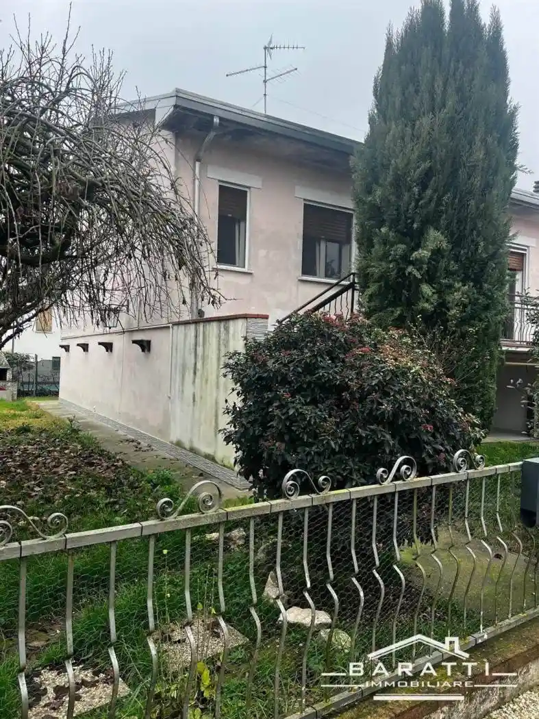 Villetta a schiera in vendita a Suzzara