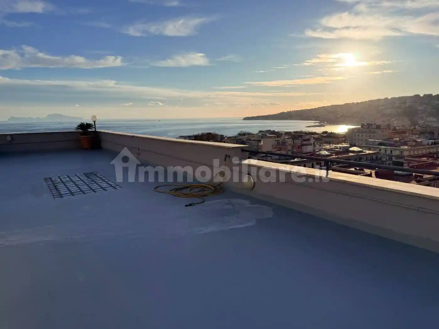 Attico - Mansarda in affitto a Napoli