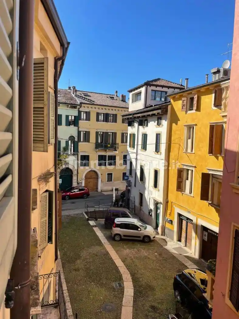 Appartamento in affitto a Verona