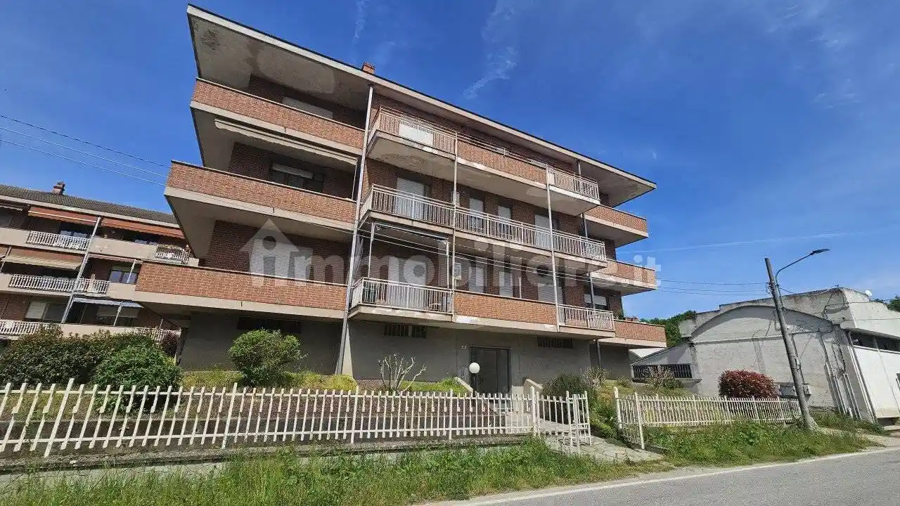 Appartamento in affitto a Refrancore