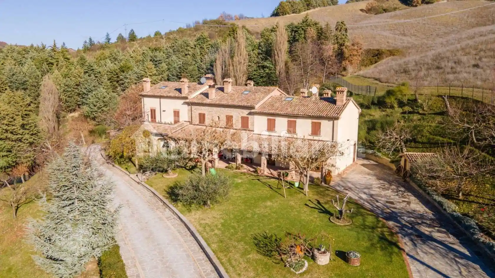 Villa in vendita a Sant'Angelo in Vado