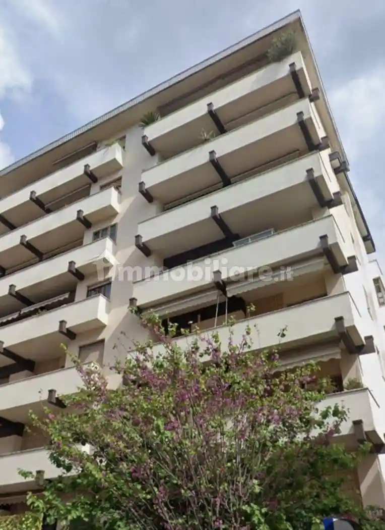 Appartamento in vendita a Firenze