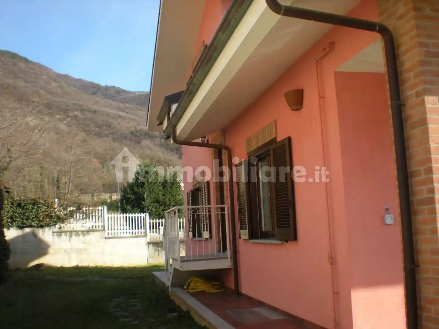 Villa in vendita a Bruzolo