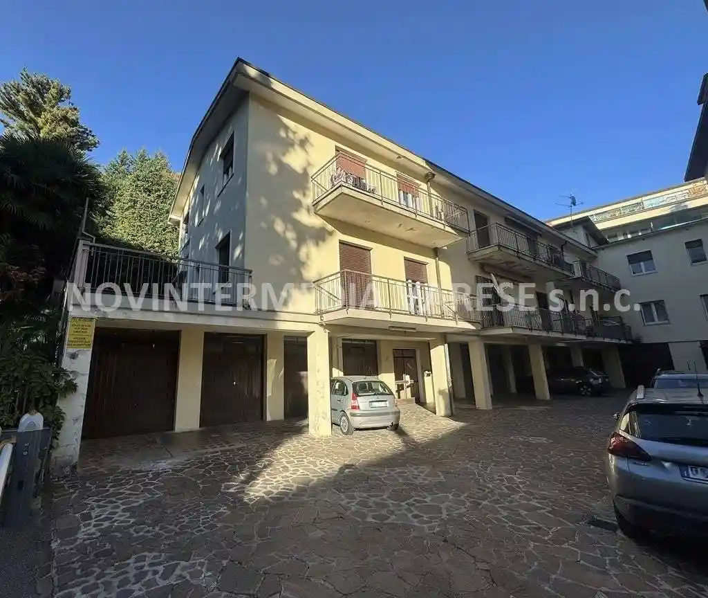 Appartamento in vendita a Varese