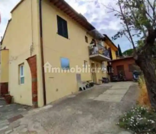 Appartamento in vendita a Scandicci