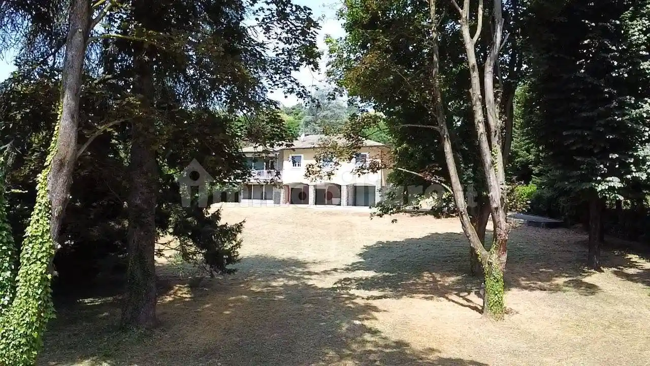 Villa in vendita a Carimate