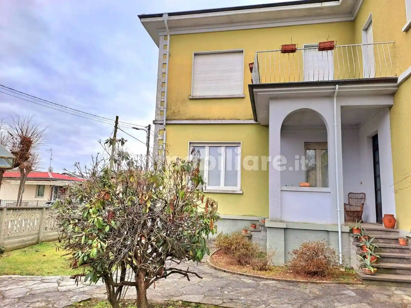 Villa in vendita a Carpignano Sesia