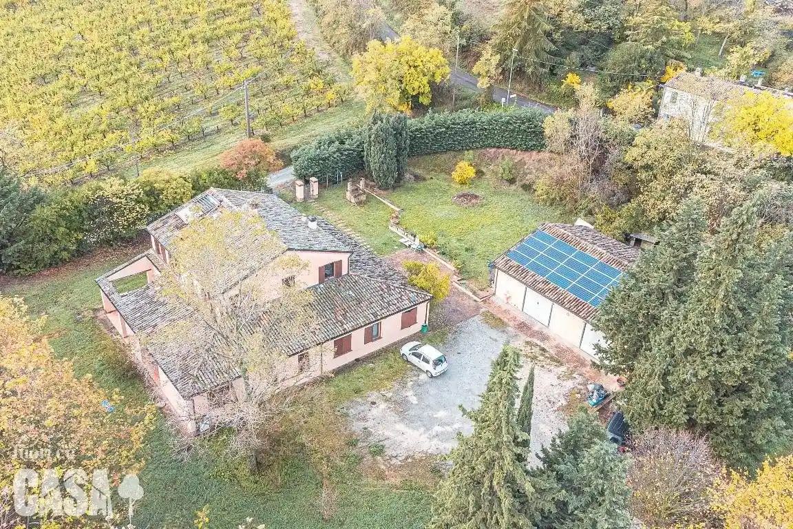 Villa in vendita a Roncofreddo