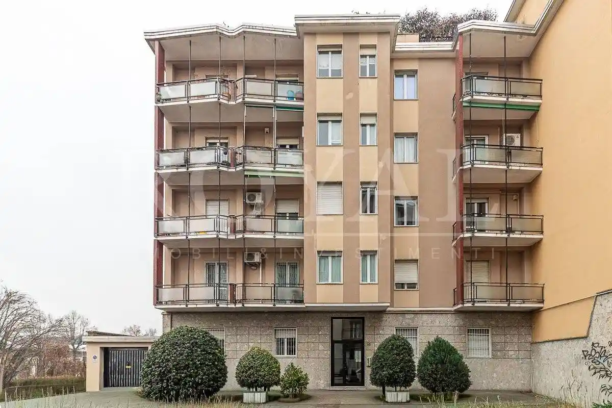 Appartamento in vendita a Monza