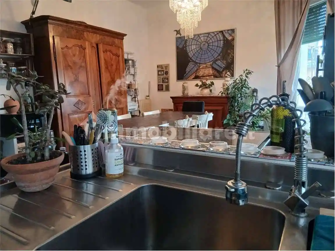 Appartamento in vendita a Piacenza