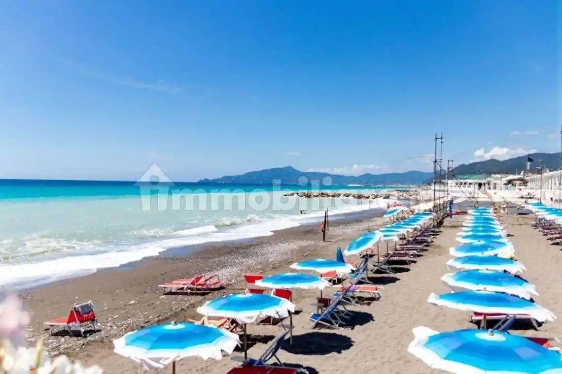 Appartamento in vendita a Lavagna