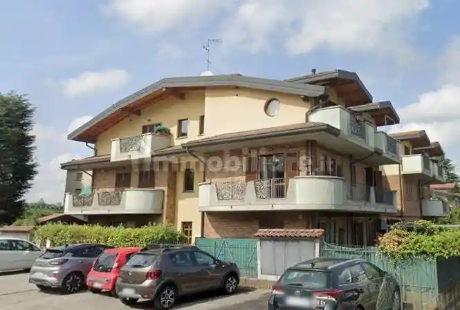 Appartamento in vendita a Seveso