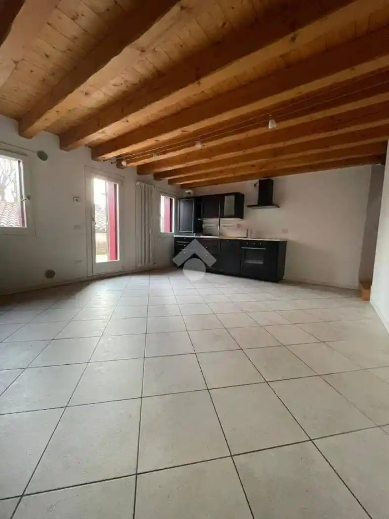 Appartamento in affitto a Bassano del Grappa