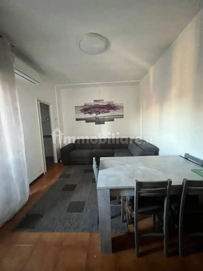 Appartamento in vendita a Broni