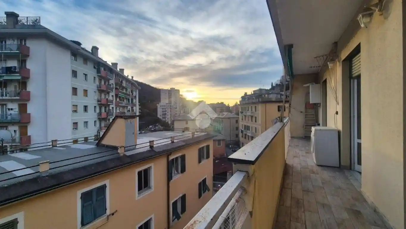 Appartamento in vendita a Genova