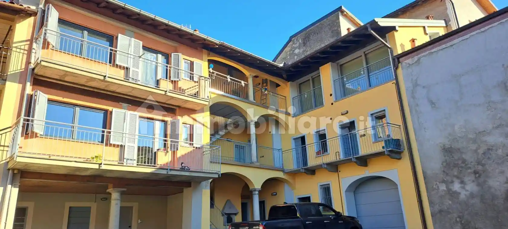 Appartamento in affitto a Cantello