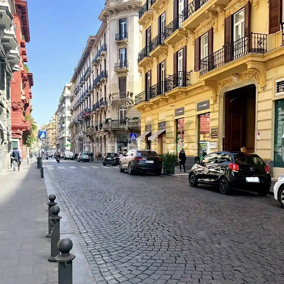 Appartamento in affitto a Napoli