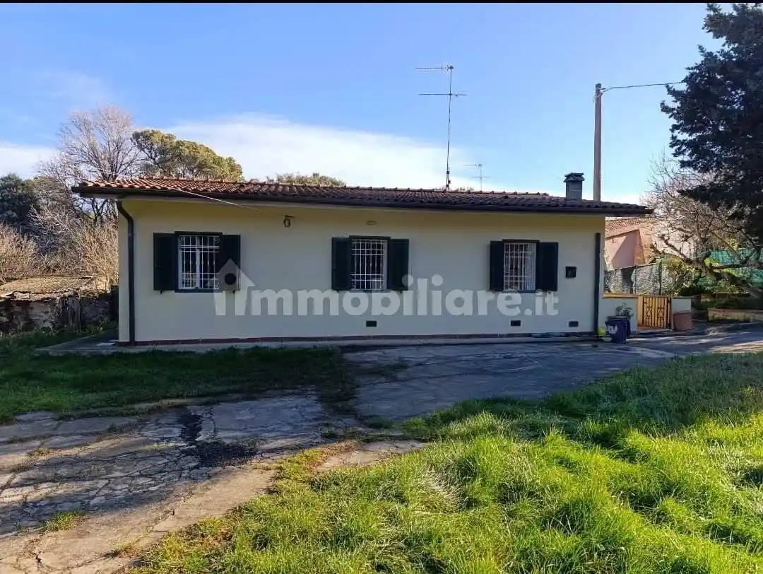 Appartamento in vendita a Livorno