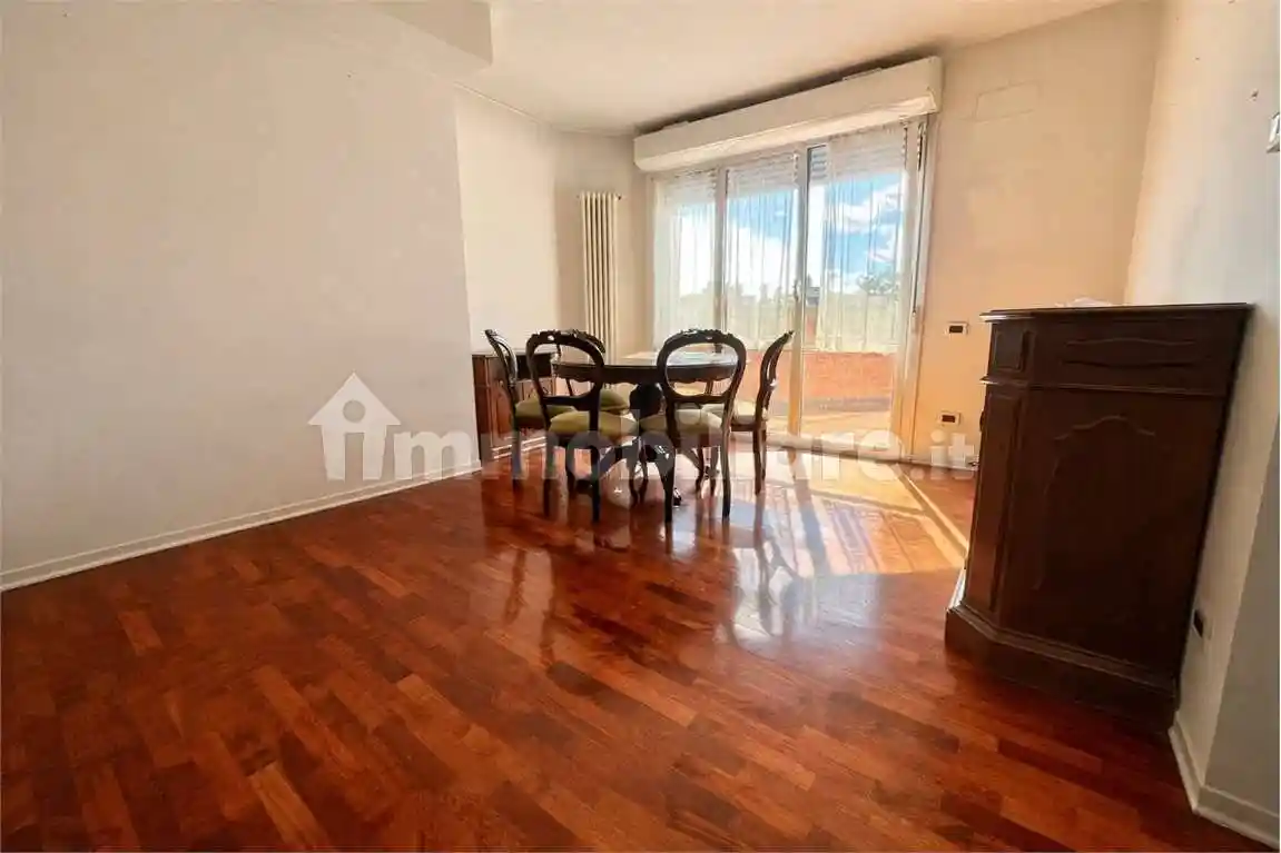 Appartamento in vendita a Bologna