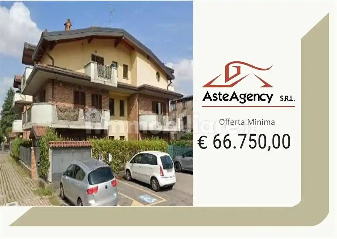 Appartamento in vendita a Seveso