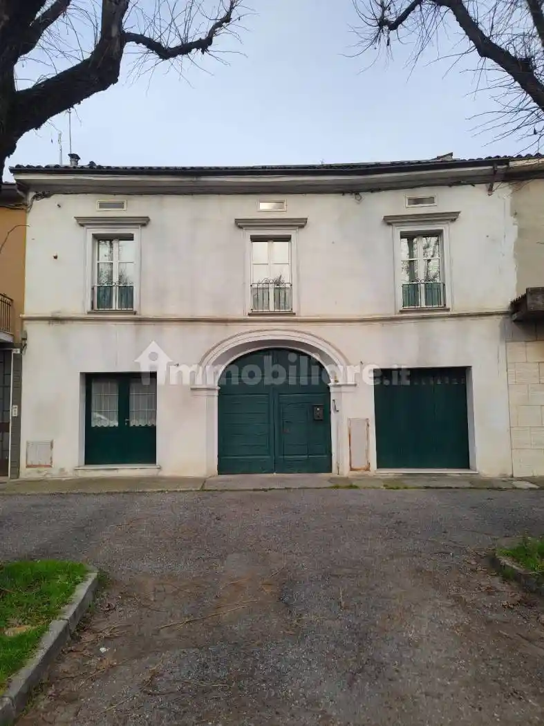 Villa in vendita a Grontardo