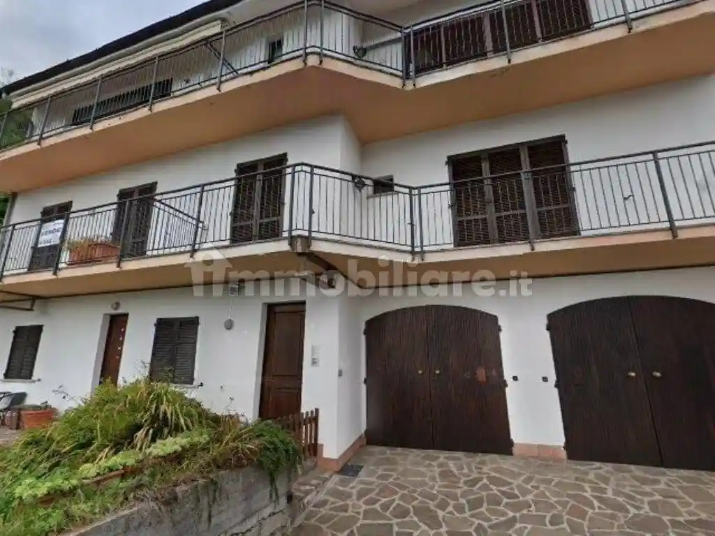 Appartamento in vendita a Gravedona ed Uniti