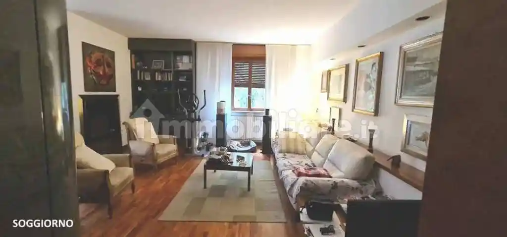 Appartamento in vendita a Albiate