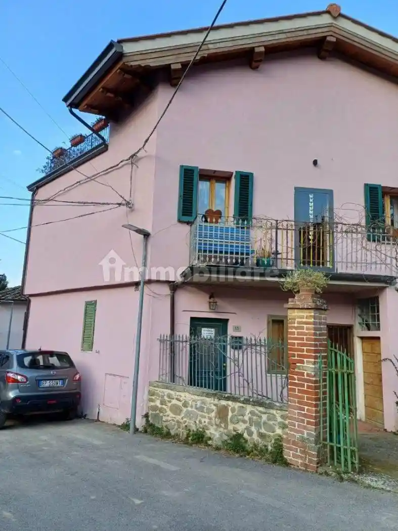Appartamento in vendita a Reggello