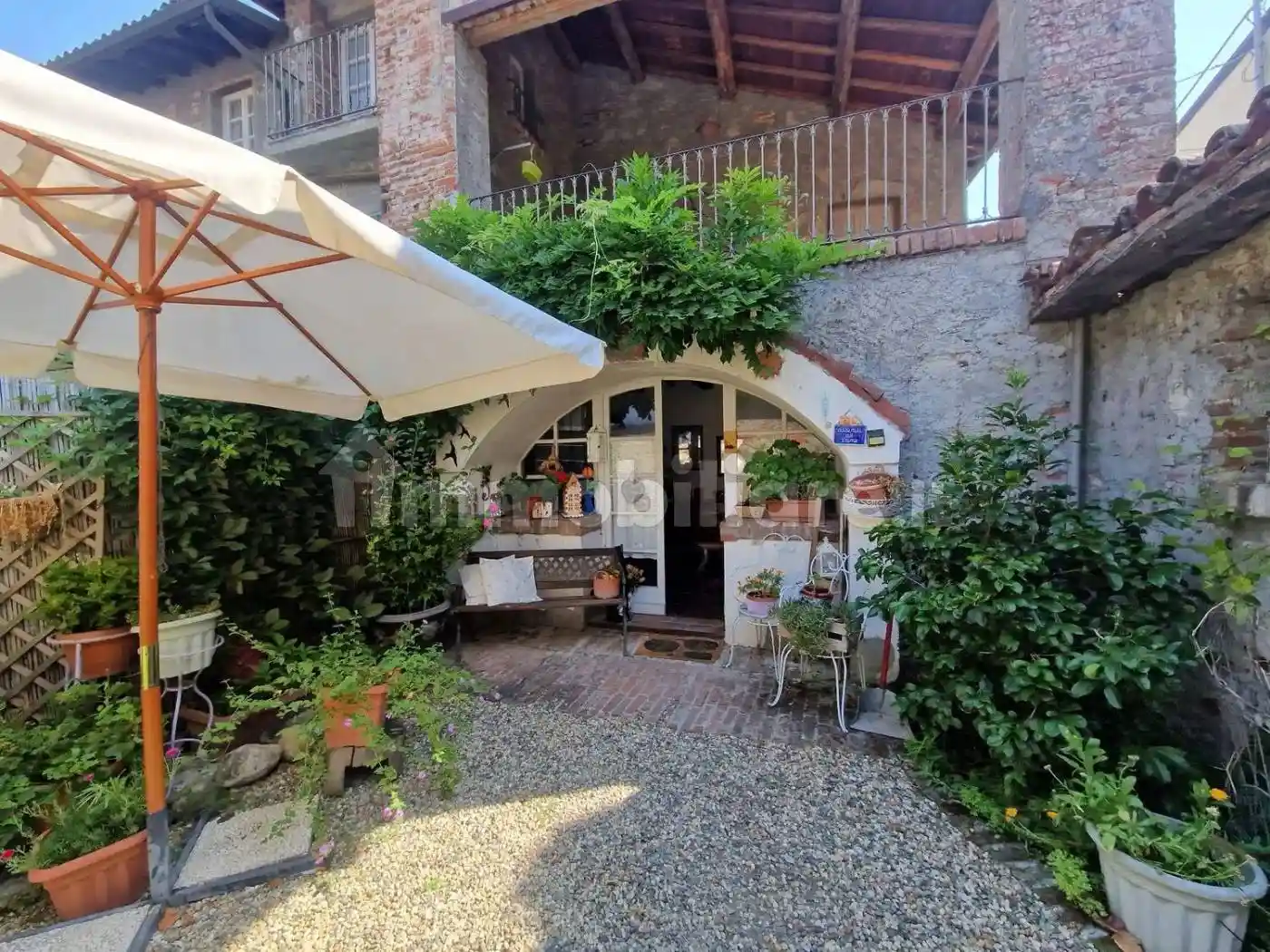 Villa in vendita a Capriata d'Orba