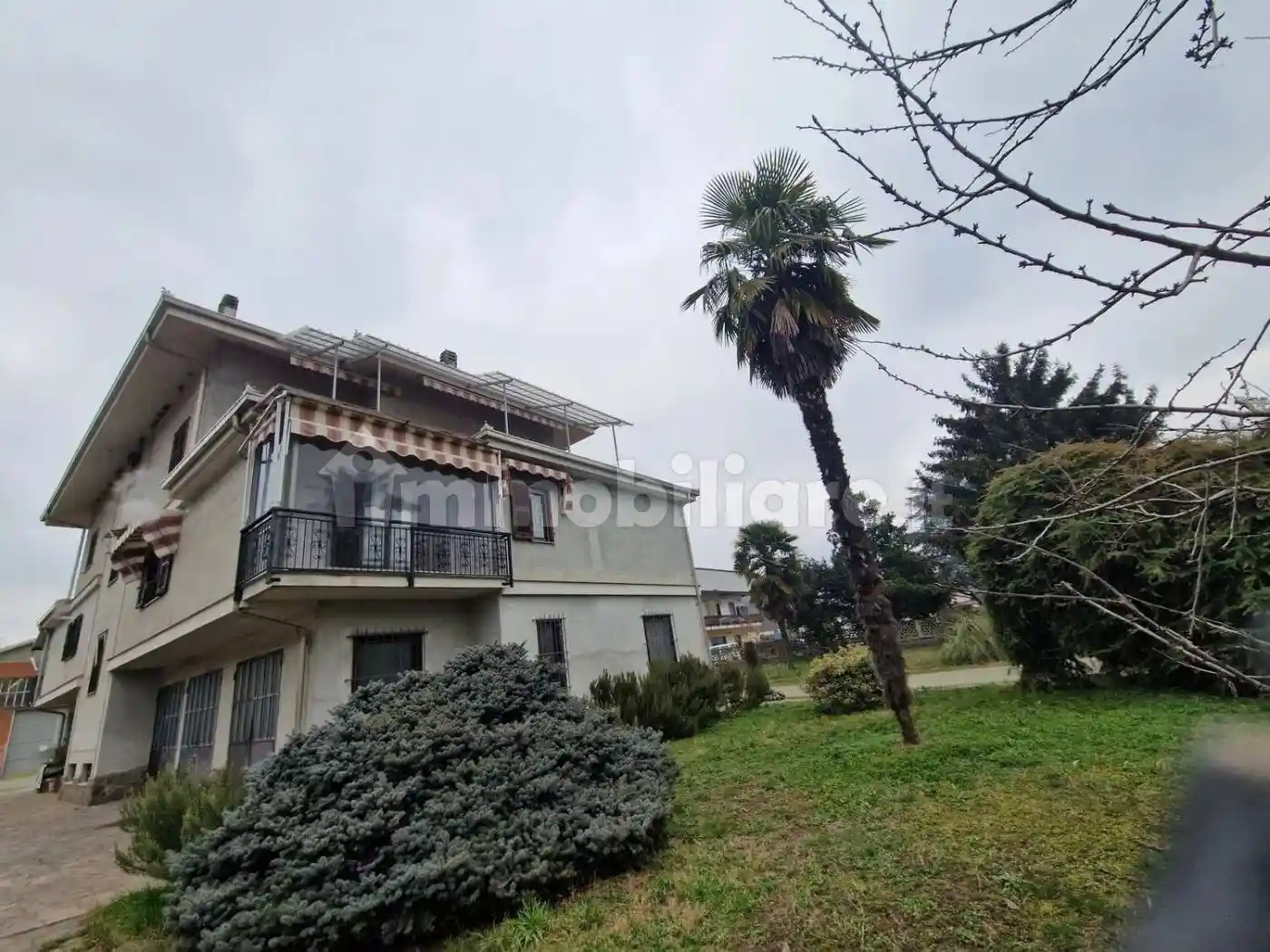 Villa in vendita a Terzo