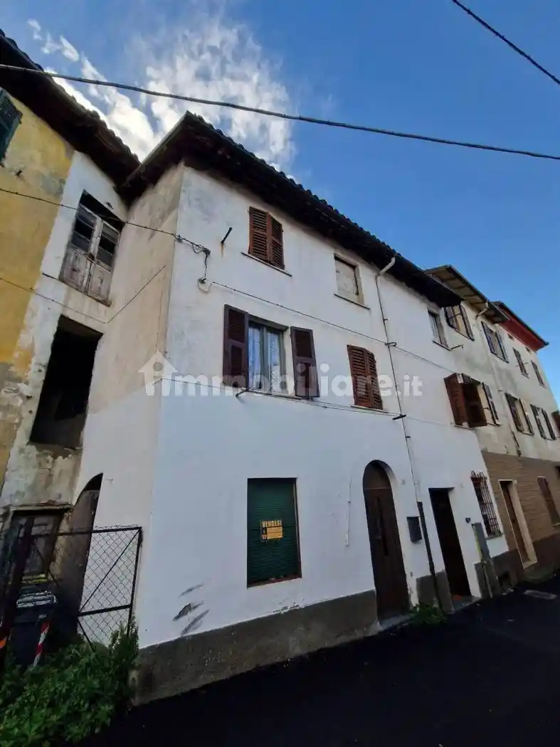 Villa in vendita a Capriata d'Orba