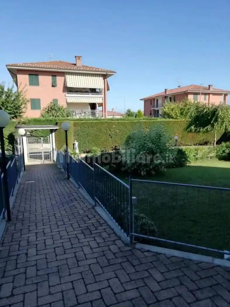 Appartamento in vendita a Basaluzzo